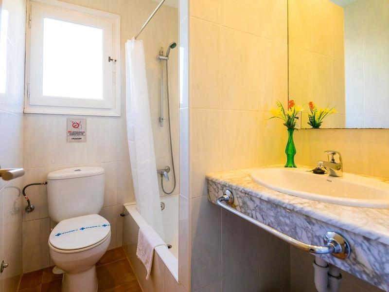 1 Double Bedroom Apartment Arenal Playa Menorca Apartments Es Mercadal 1 Double Bedroom Apartment Arenal Playa Menorca Apartments Es Mercadal